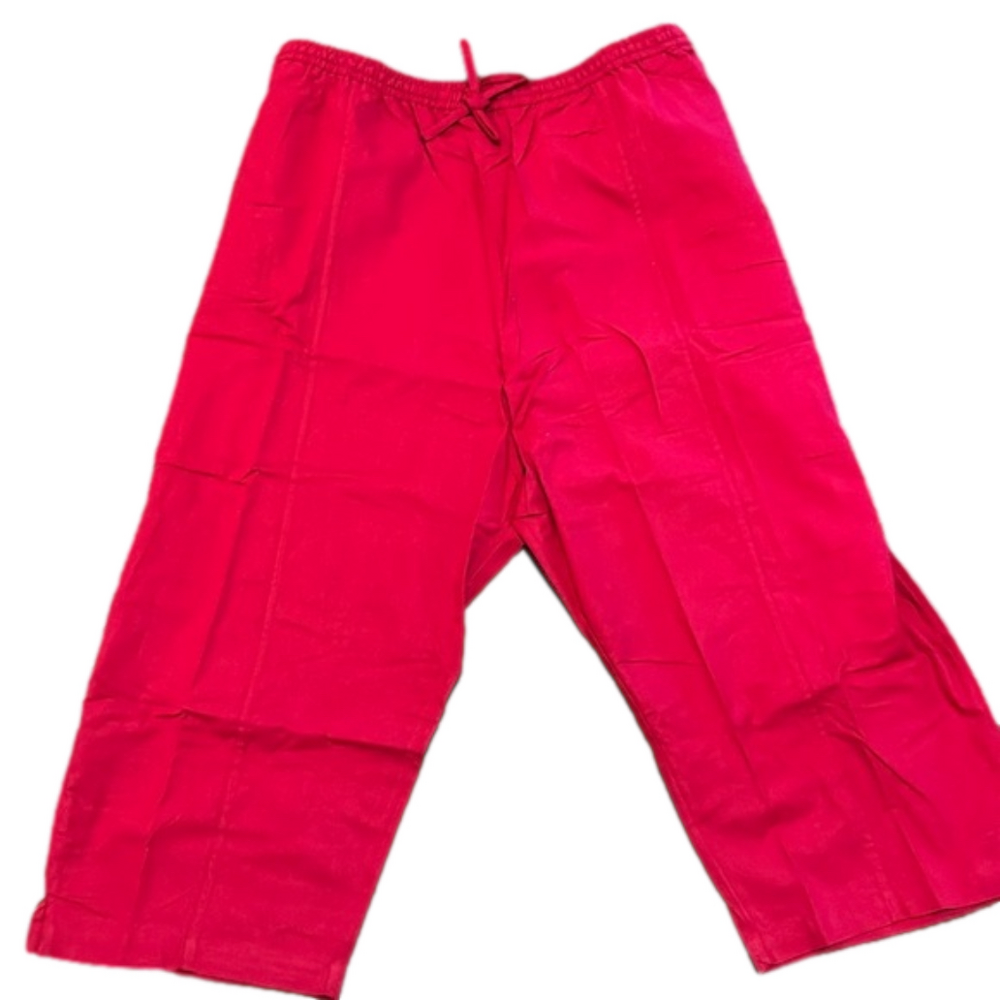 Easy Essentials Capri Pants